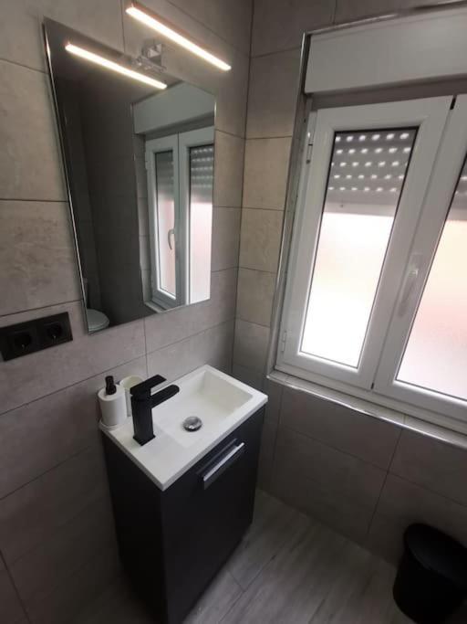 Apartamento Privado En Gijon Apartment Bagian luar foto